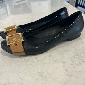 Tory Burch buckle toe ballet flats - Size 8